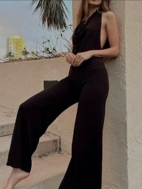 Aria Black Wide-Leg Jumpsuit – Open Back, Tall